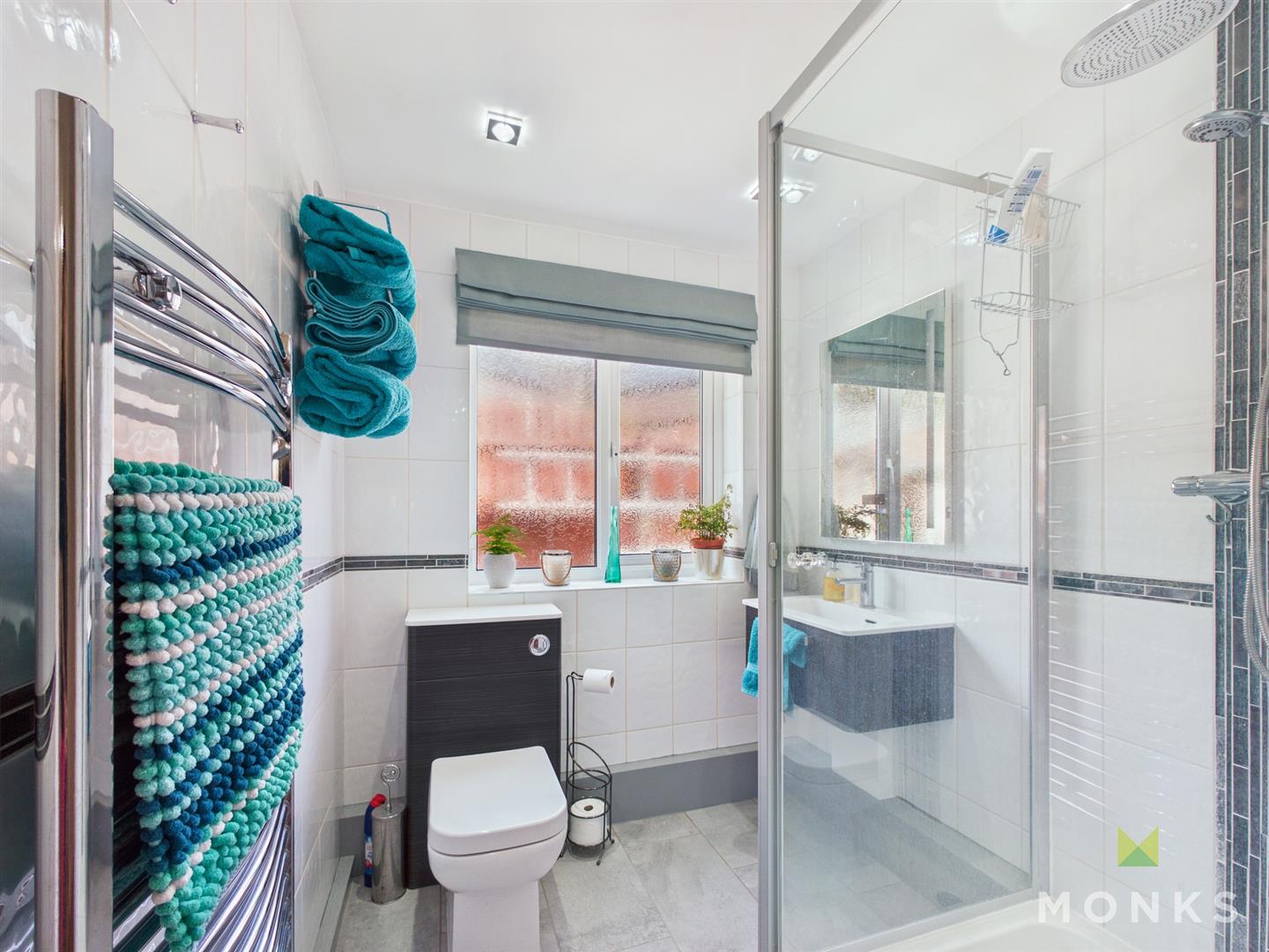 13 Golfa Close, Welshpool, SY21 8EZ For Sale